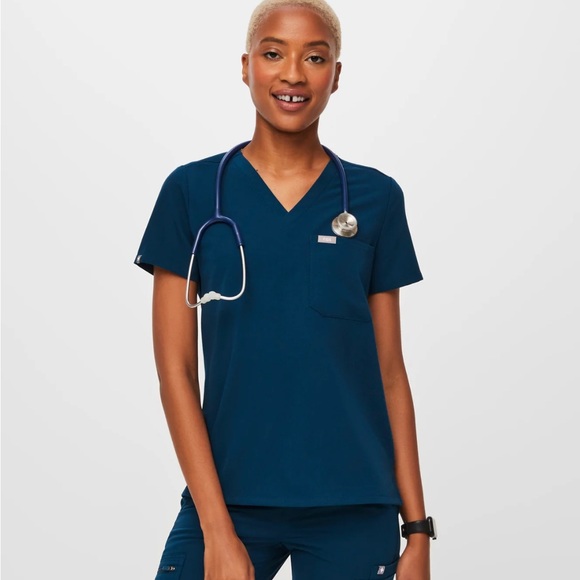 Figs Deep Reef Scrub Set - Picture 9 of 9